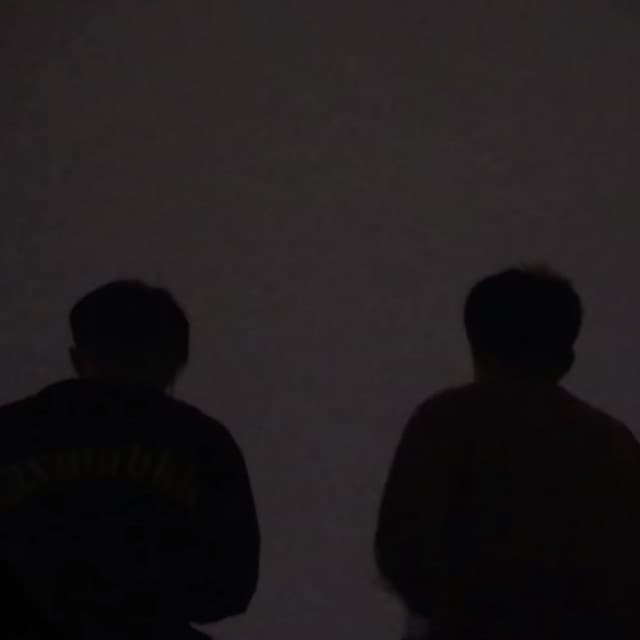 เติบโต (โดยไม่มีเธอ)