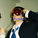 besoffen in den spiegel schauen