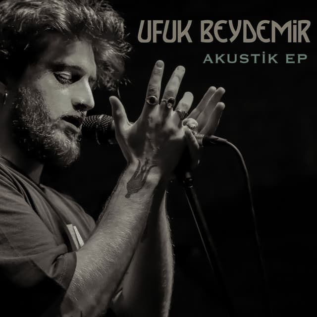 Ay Tenli Kadın - Akustik