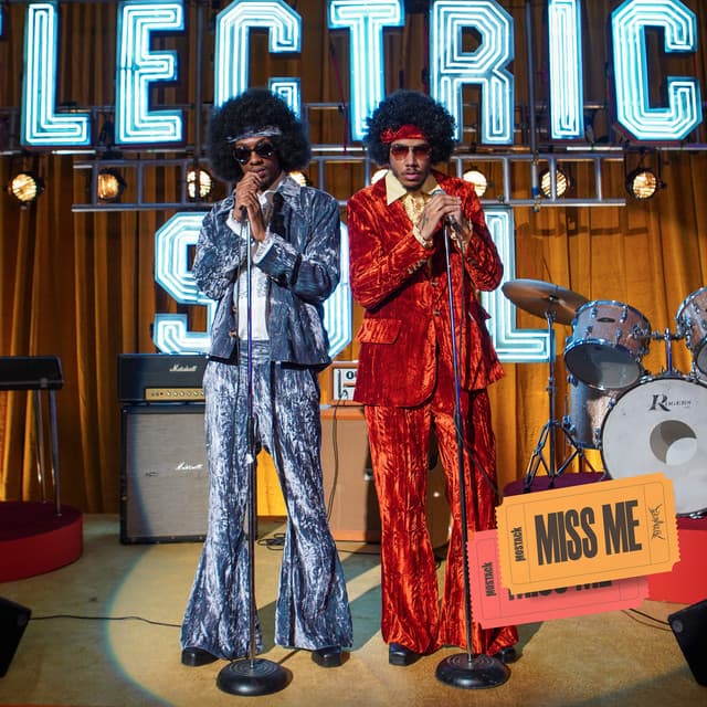 Miss Me (feat. AJ Tracey)