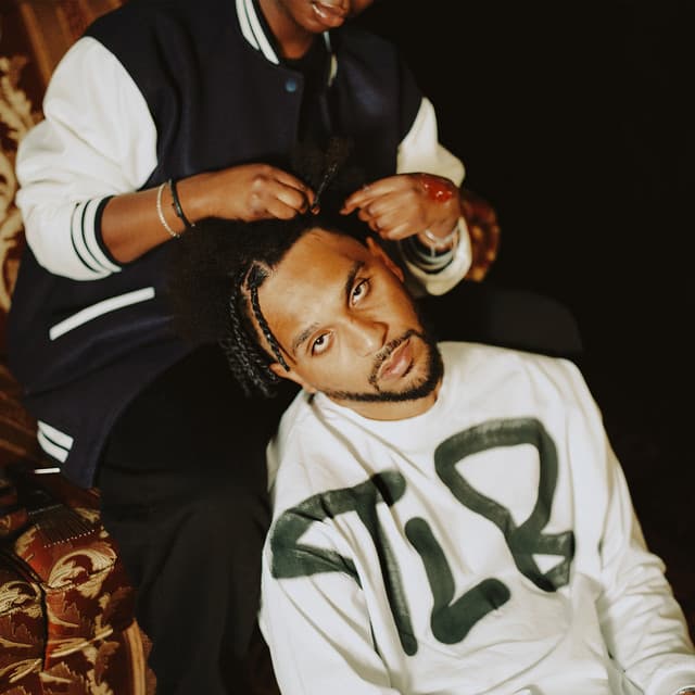 Paris (feat. Luciano)