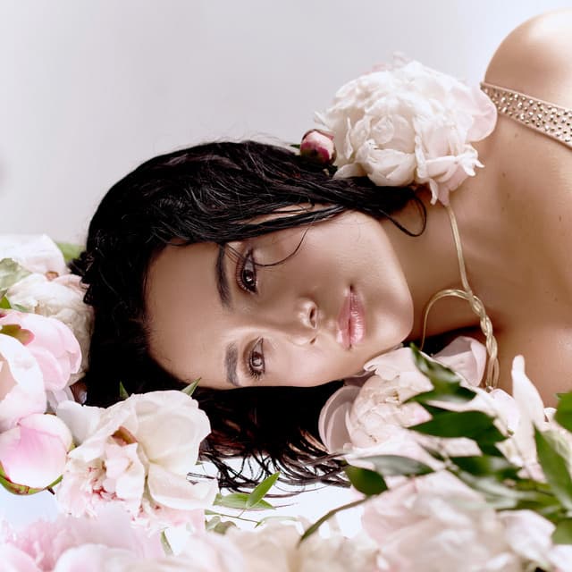 Анна Трінчер