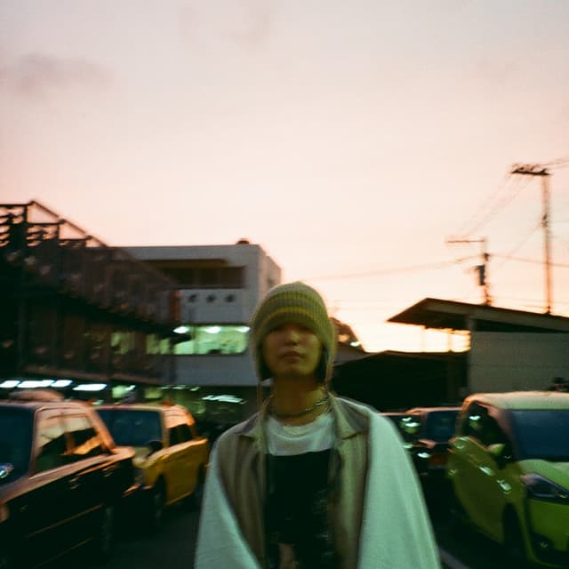 Ghost like girlfriend