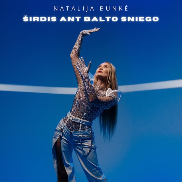 Širdis ant balto sniego 2023